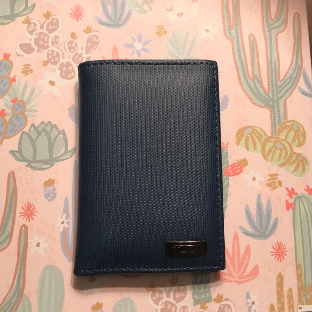 Tumi Wallet